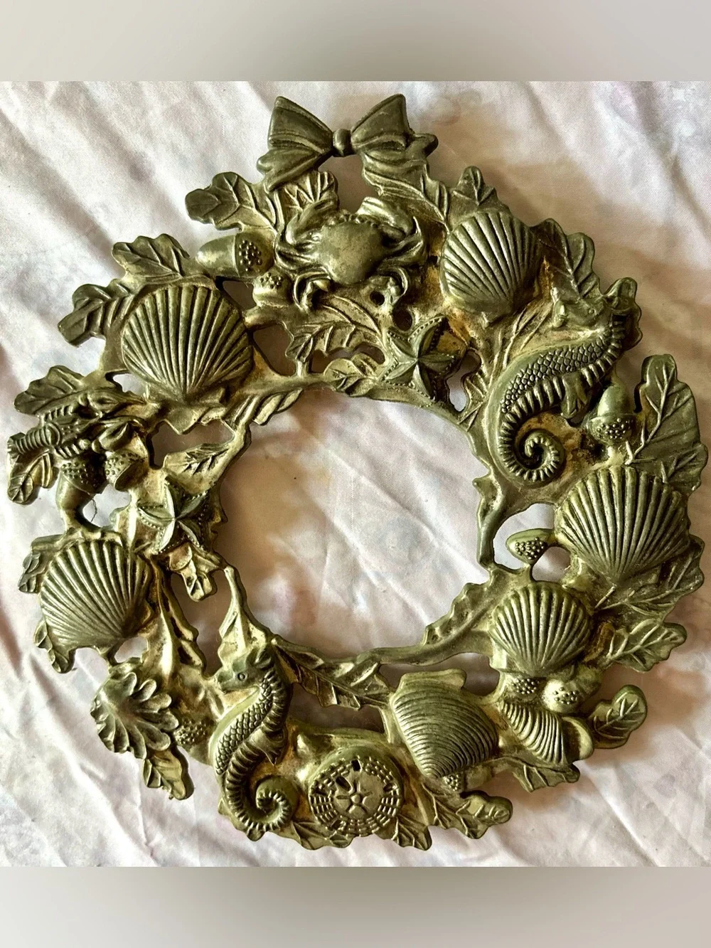 Vintage Silver Sea Life Decorative Hanging Wall Wreath Trinket-hot plate